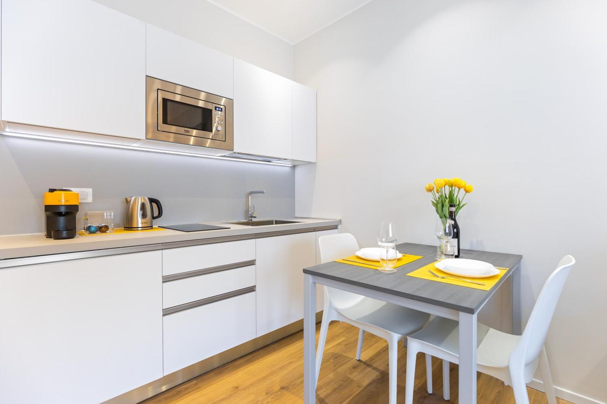 C8 Apartments Asti Exterior foto